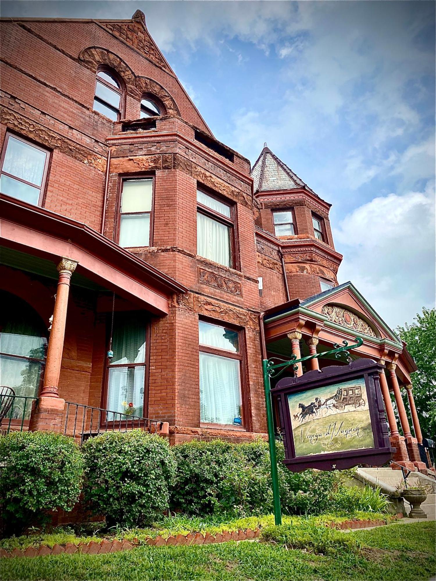 Vineyard Mansion Carriage House Vila Saint Joseph Exterior foto